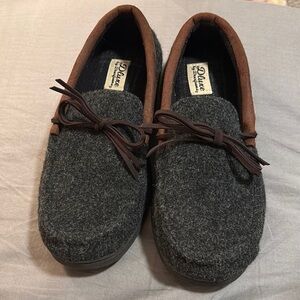 Dearfoams Dluxe Mens 8 Flannel Leather Slippers Indoor Outdoor
